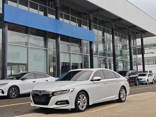 Honda Accord 2020 — купить из Китая под заказ