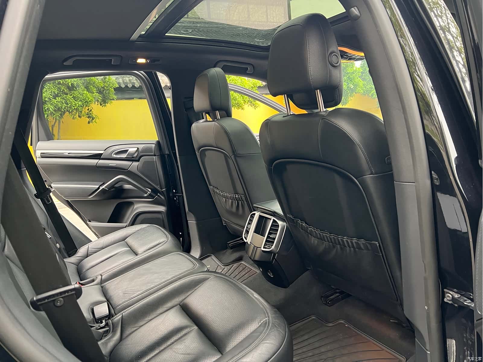 Porsche Cayenne, 2017 9