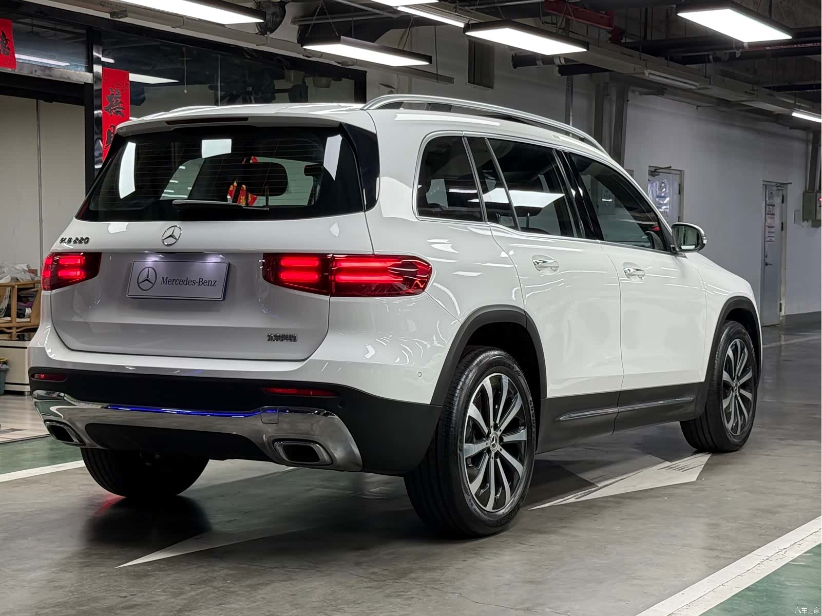 Mercedes-Benz GLB, 2024 25
