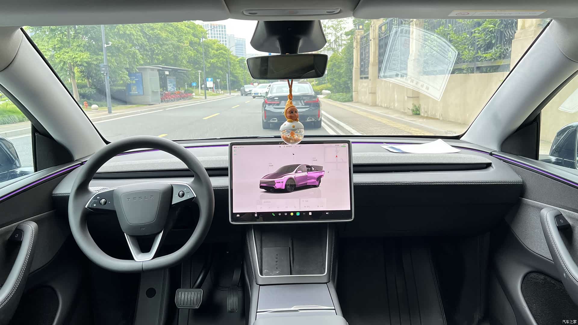 Tesla Model Y, 2025 12