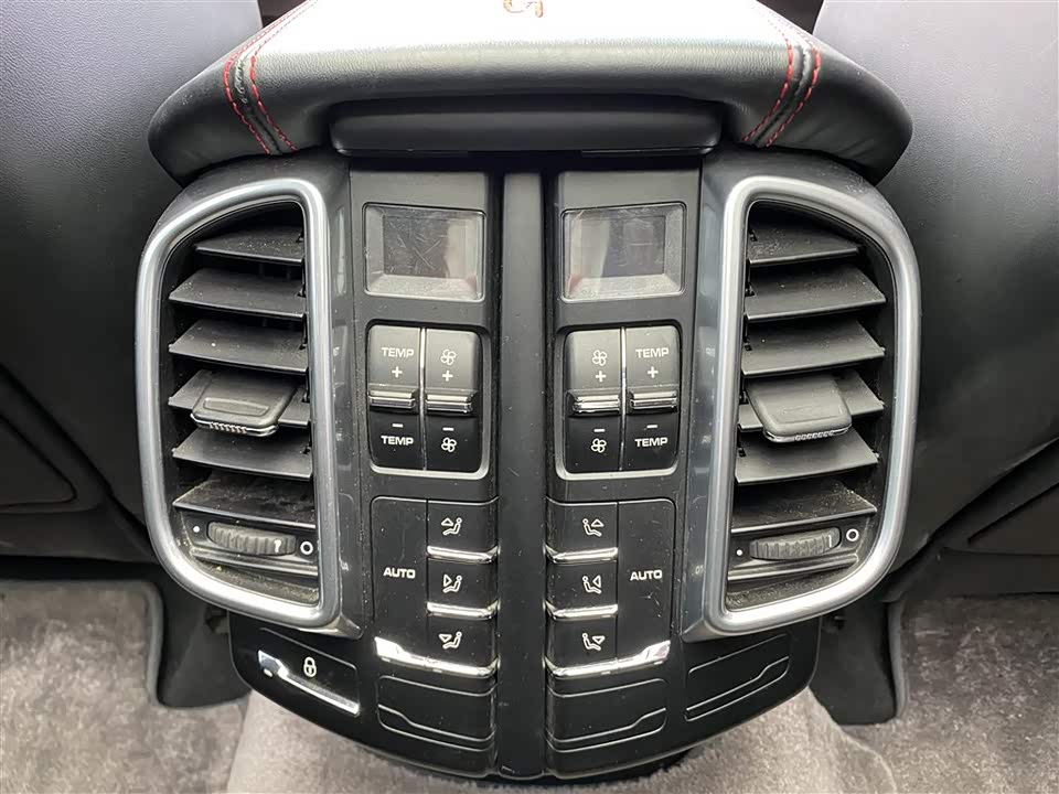 Porsche Cayenne Porsche Cayenne