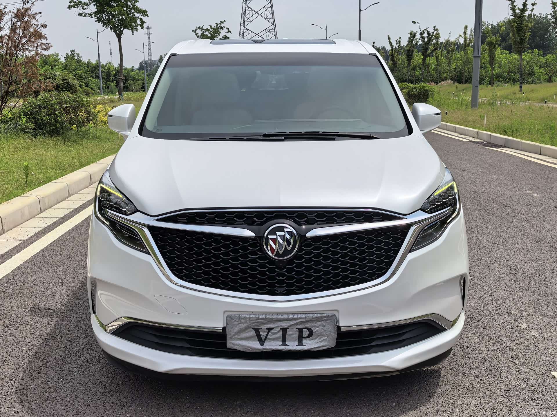 Buick GL8, 2021 3