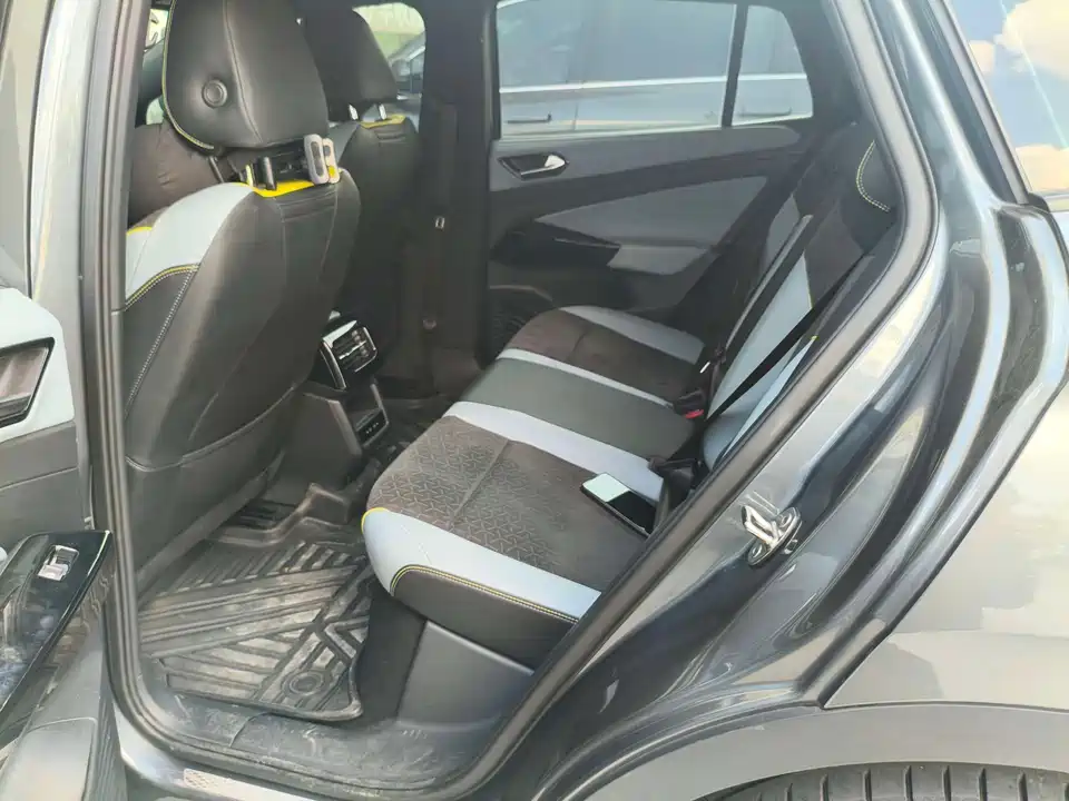 Volkswagen ID.4 X