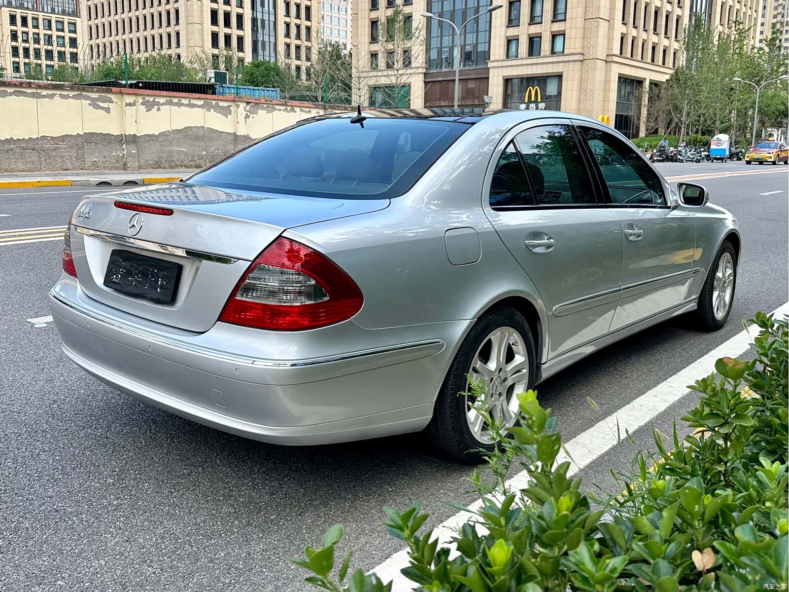 Mercedes-Benz E-Class, 2009 все фото