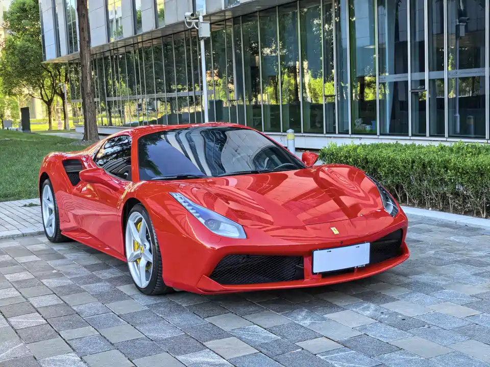 Ferrari 488