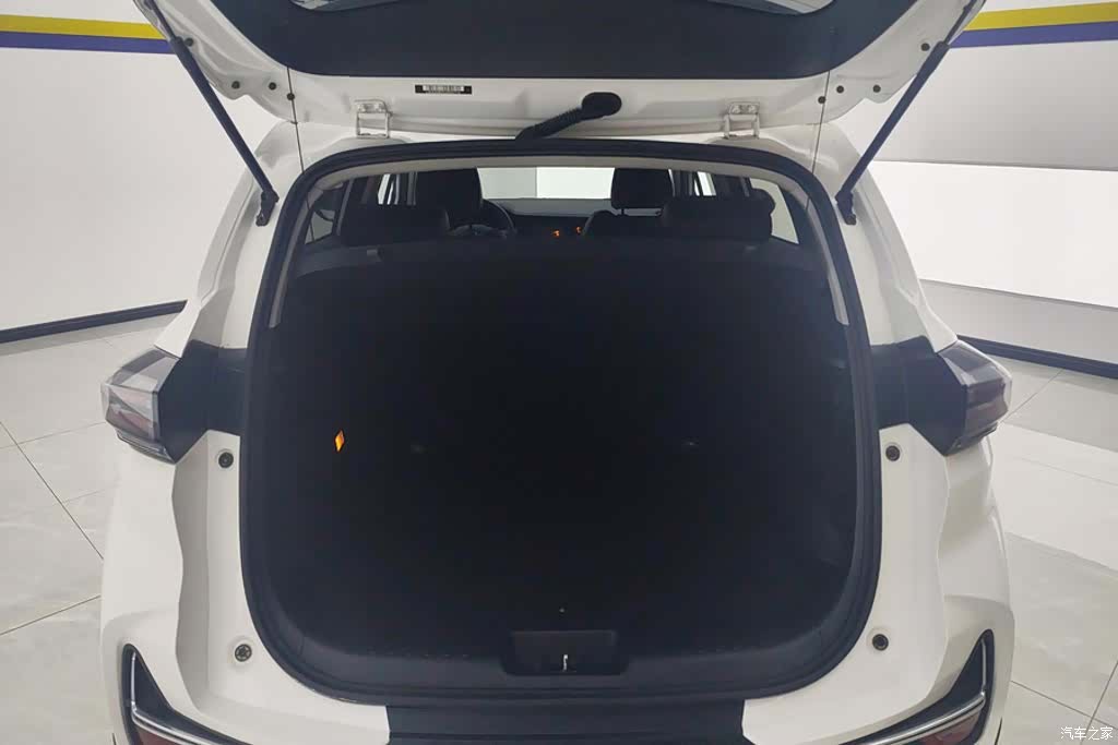 Changan CS15, 2021 4