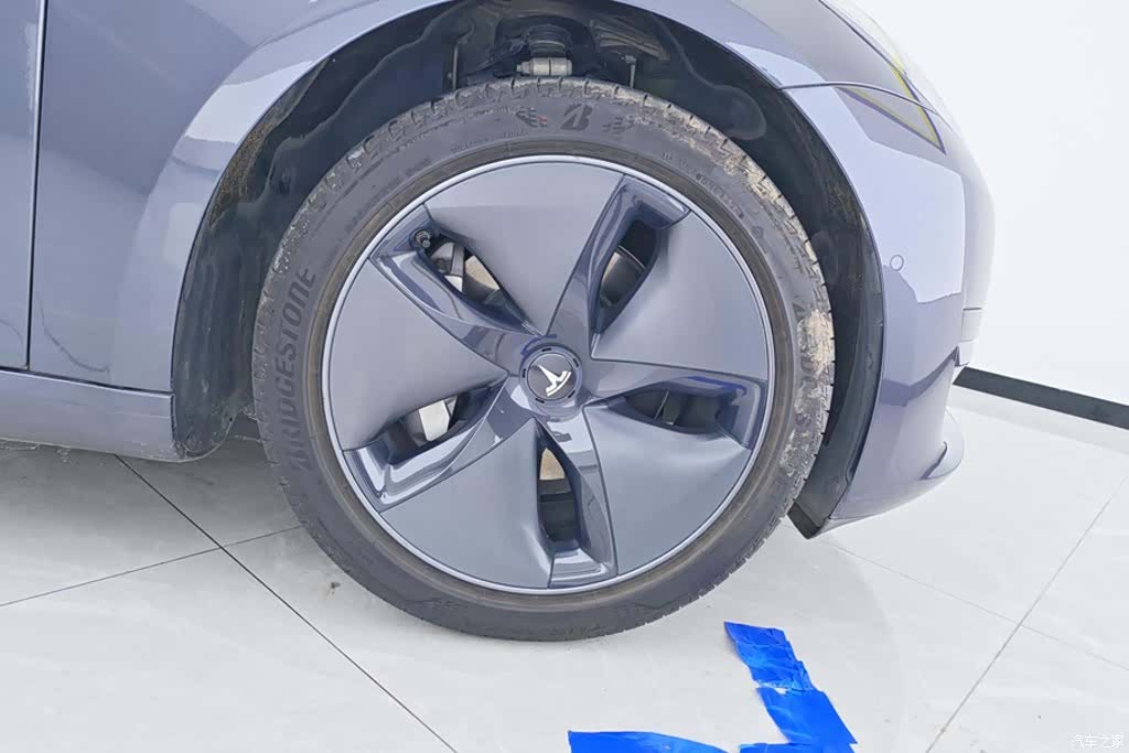 Tesla Model 3, 2020 6
