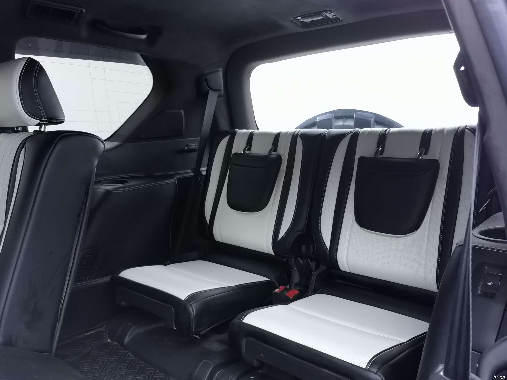Toyota Prado, 2011 6