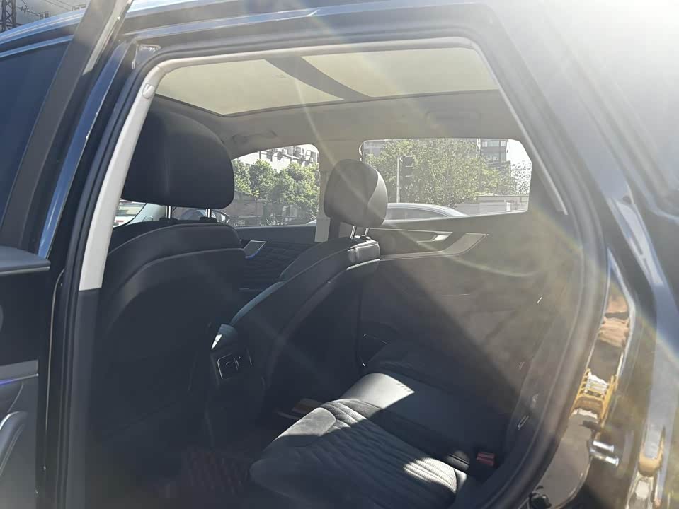 Hongqi HS5 Hongqi HS5
