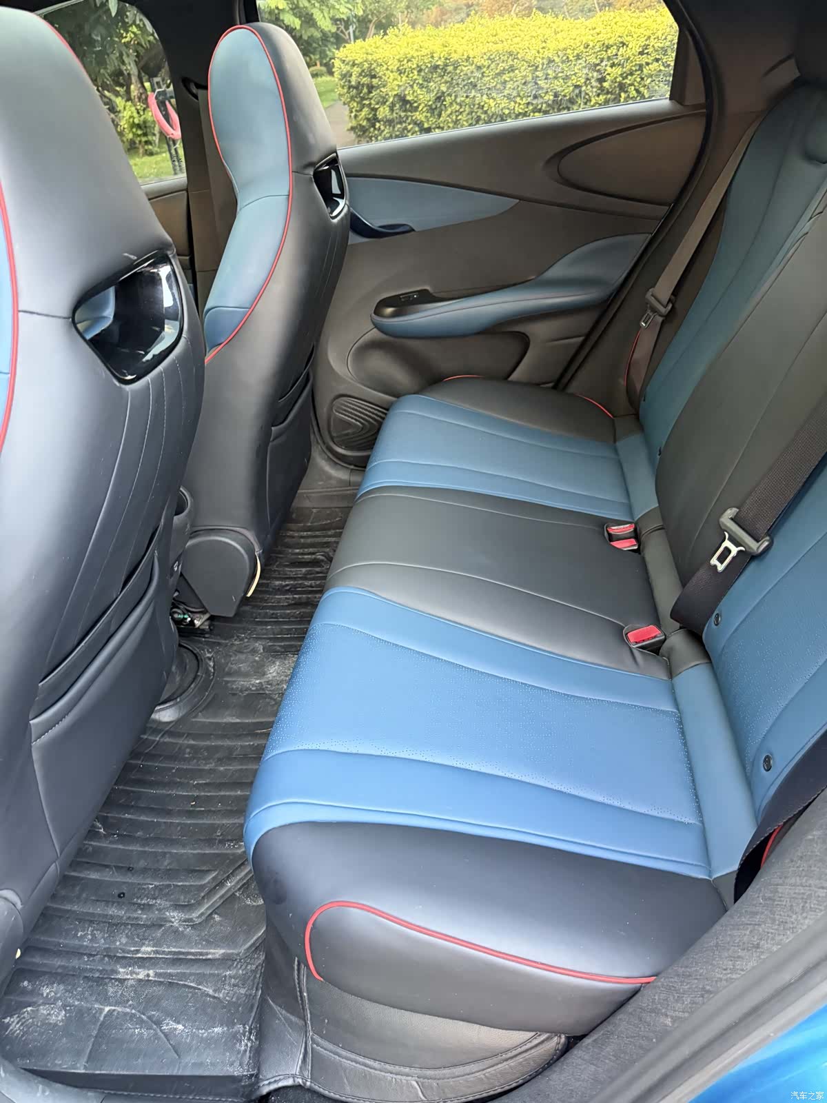 BYD Dolphin, 2022 15