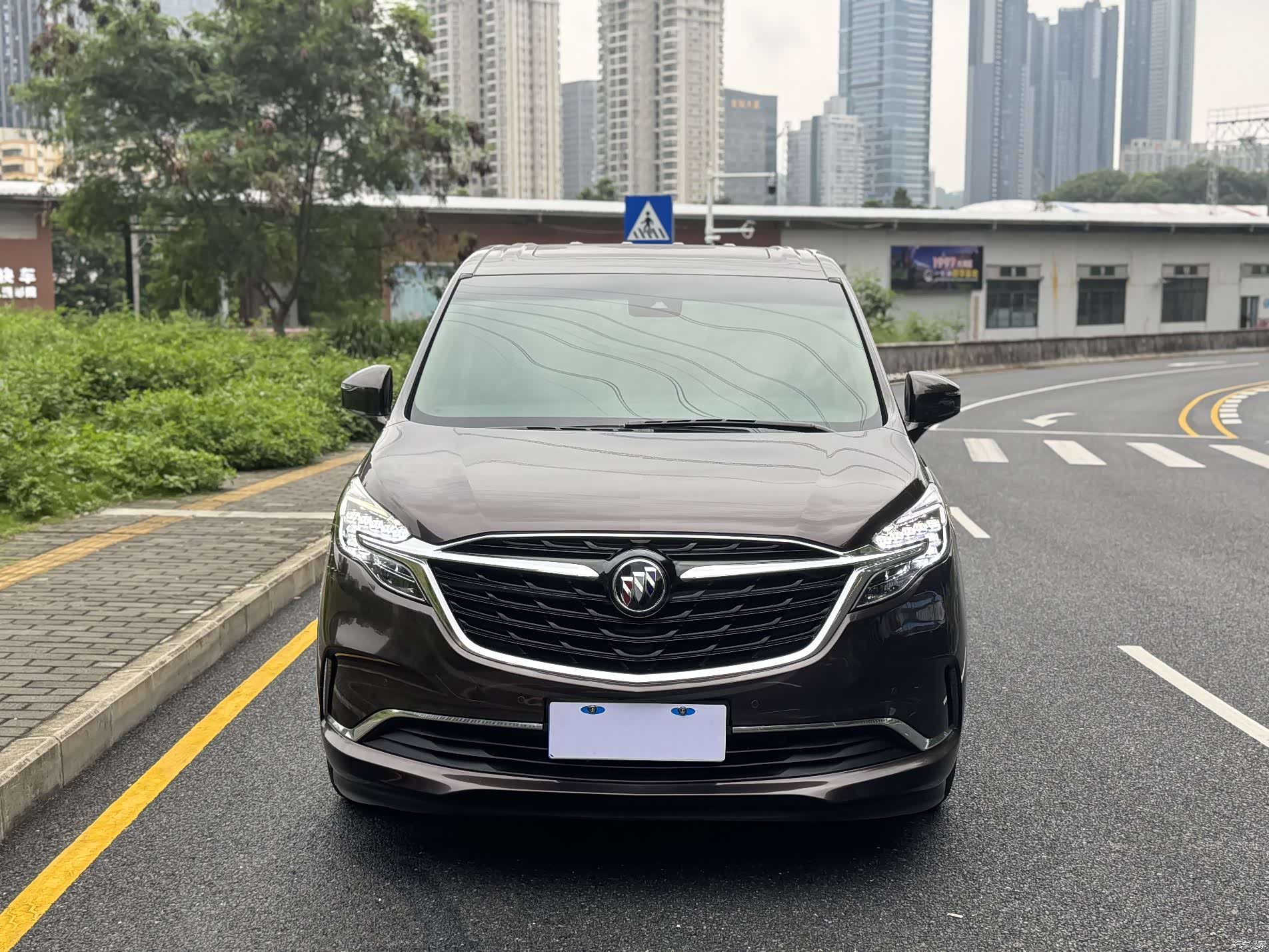 Buick GL8, 2021 2