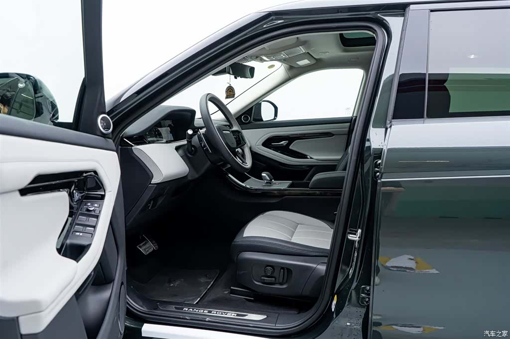 Land Rover Range Rover, 2026 15