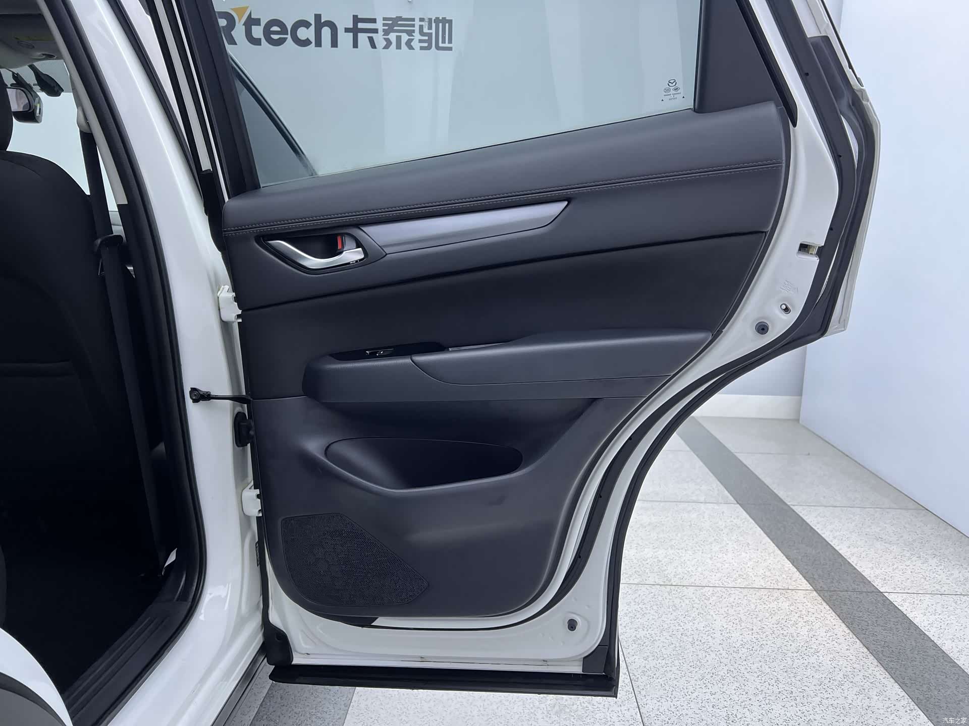 Mazda CX-5, 2022 21