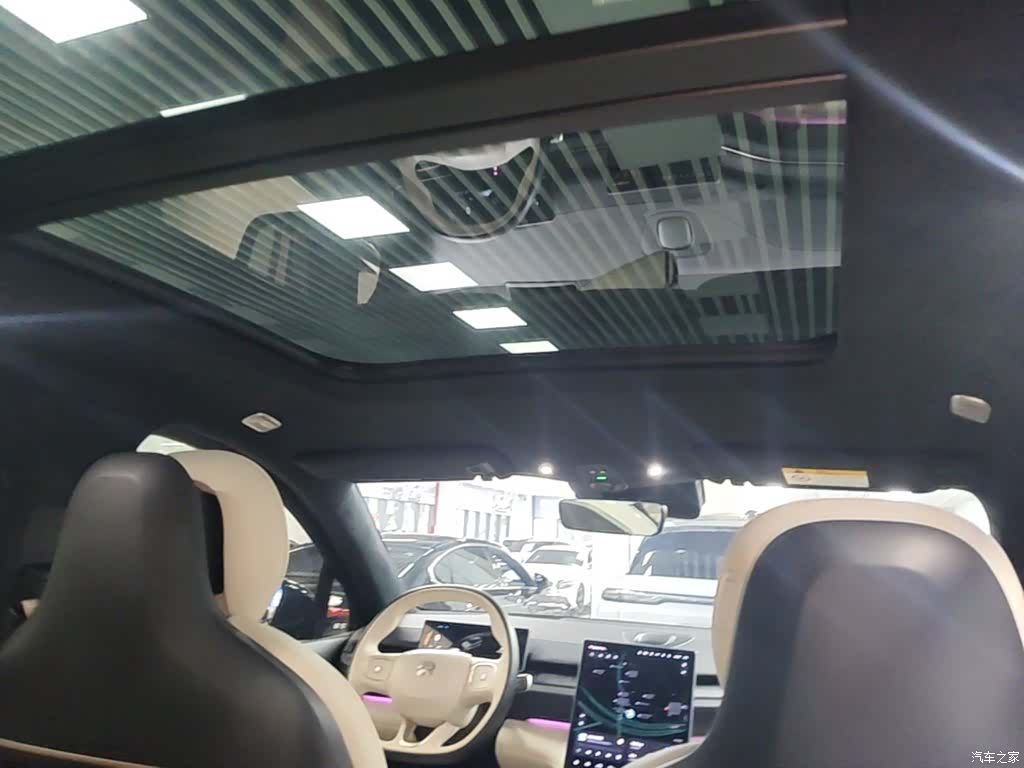 NIO ES6, 2025 18