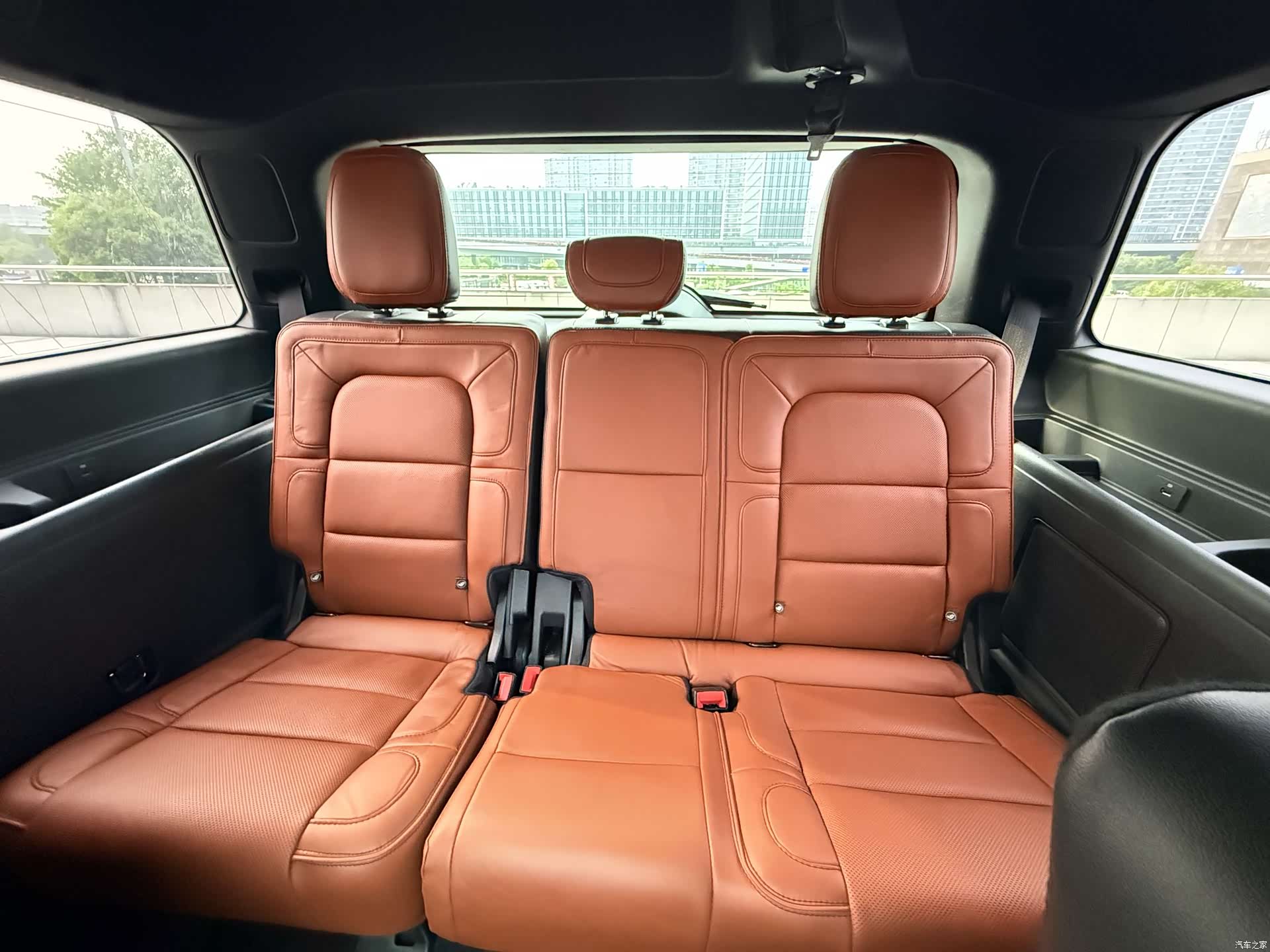 Lincoln Navigator, 2018 12