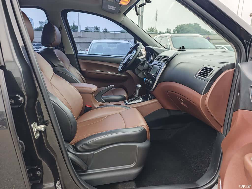 DongFeng X5, 2016 19