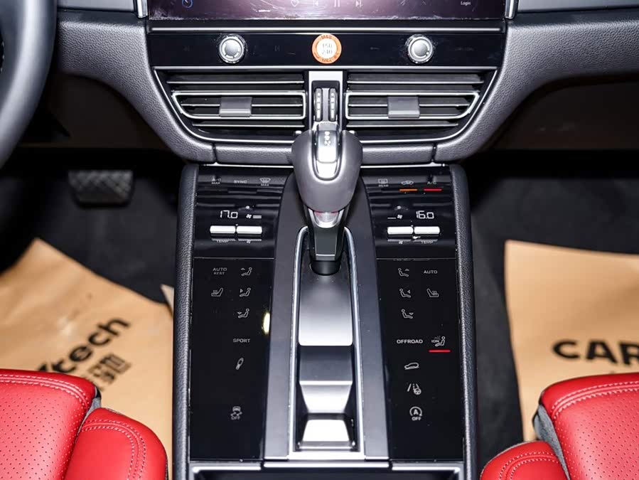 Porsche Macan 2025, фото 27