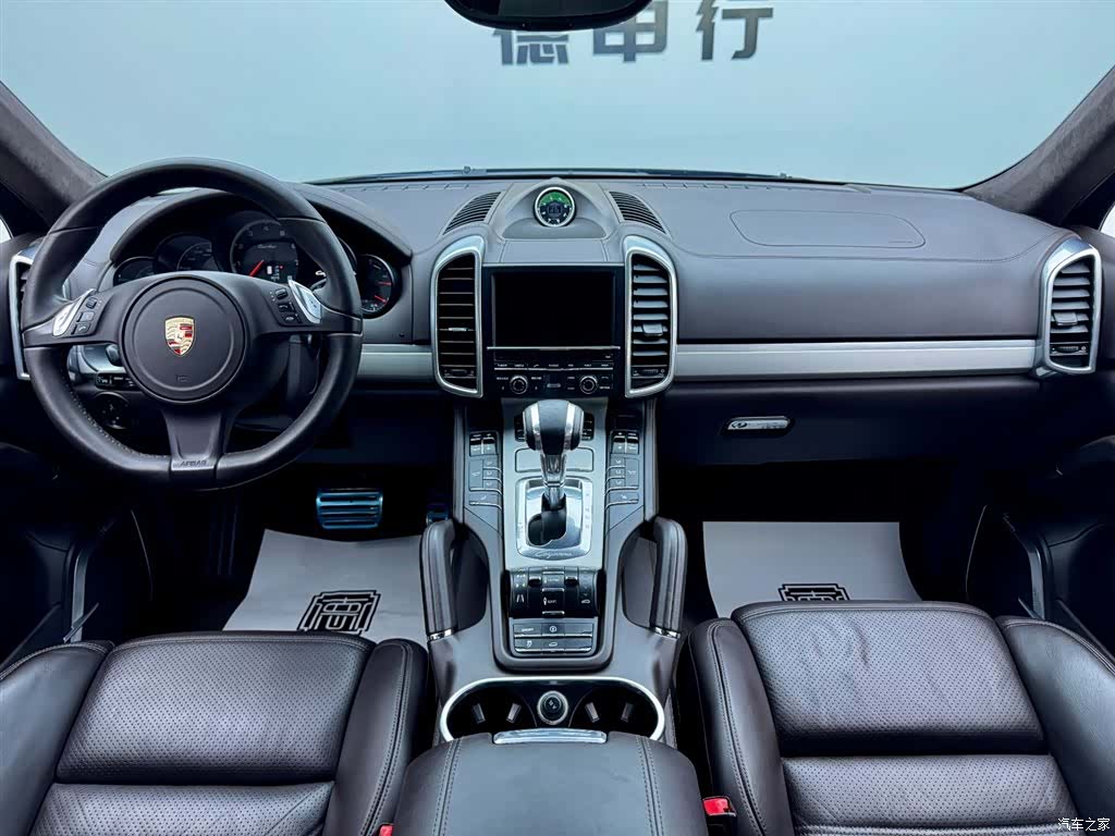 Porsche Cayenne, 2013 16