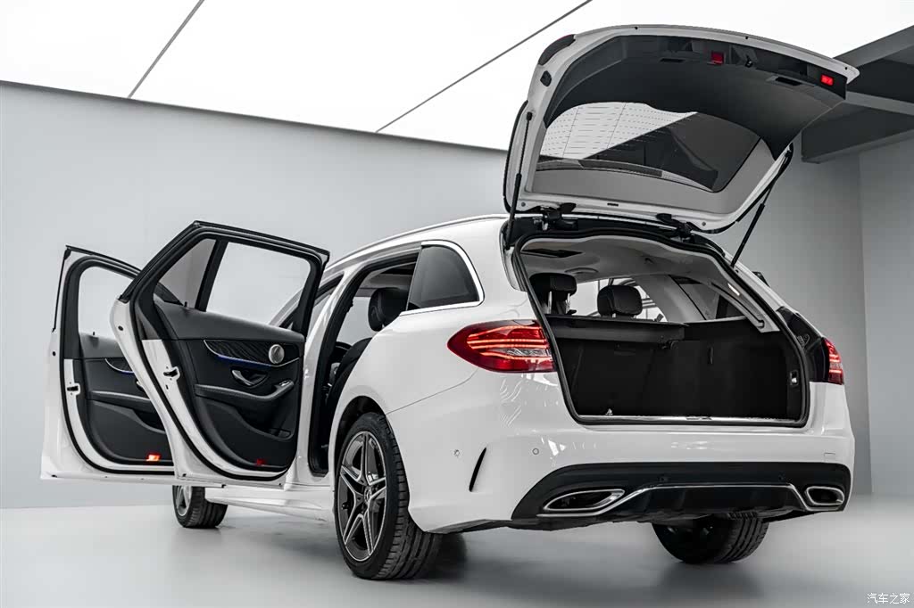 Mercedes-Benz C-Class, 2021 39