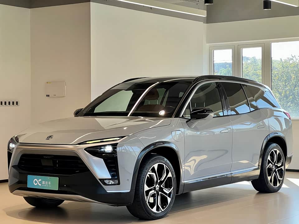 NIO ES8
