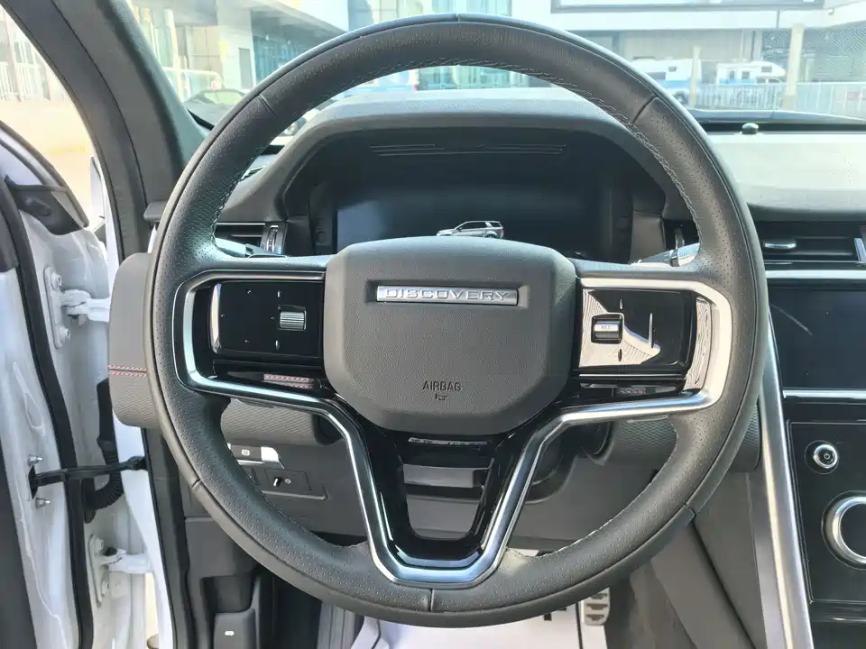 Land Rover Discover sports