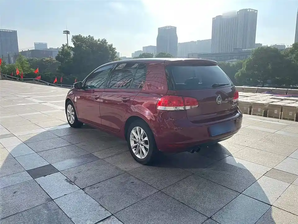 Volkswagen golf