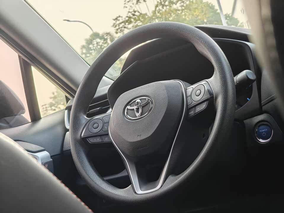 Toyota RAV4 Rongfang