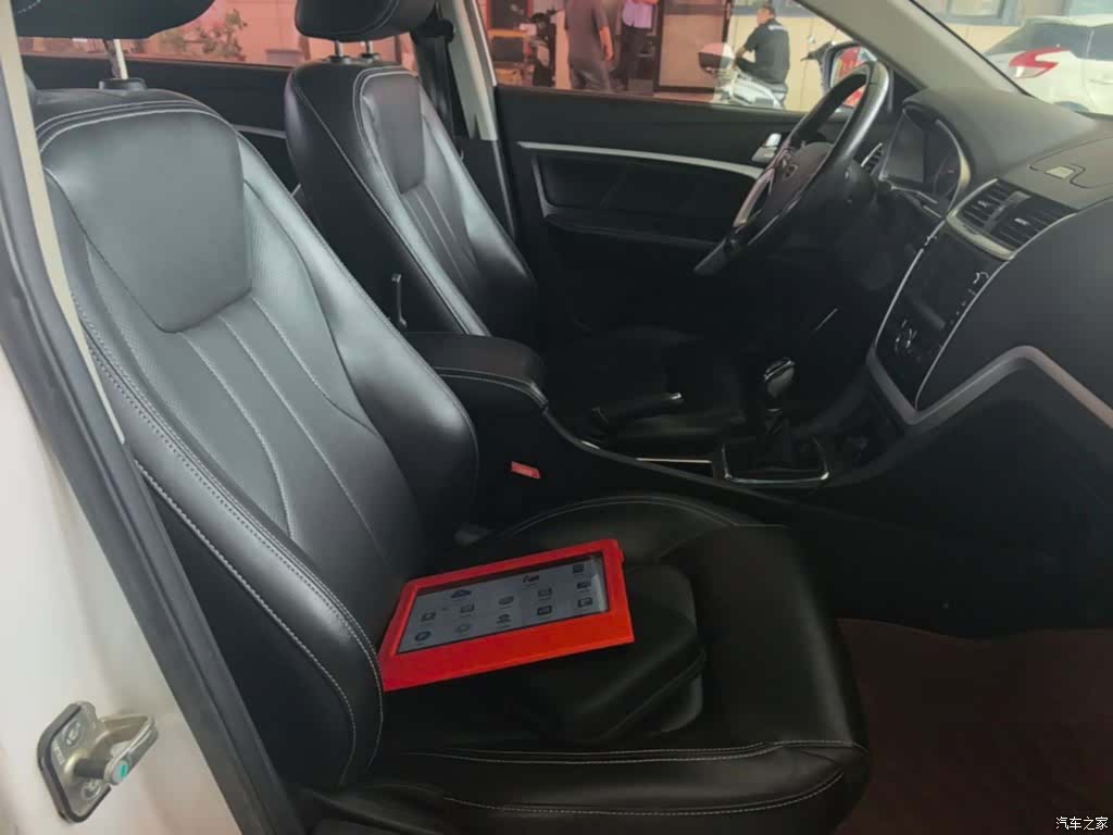 Geely Emgrand, 2016 25