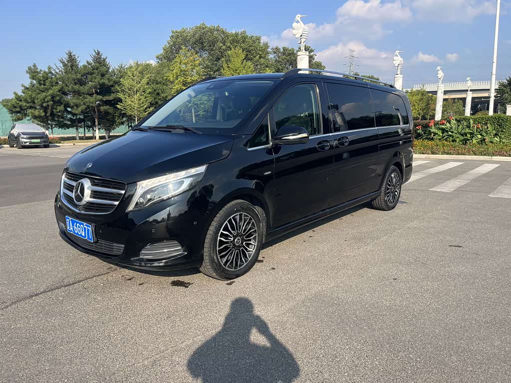 Mercedes-Benz V-Class