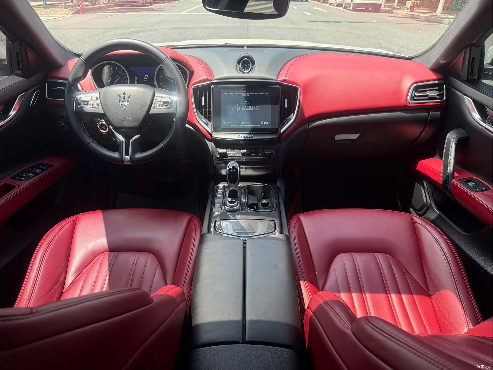 Maserati Ghibli, 2018 13