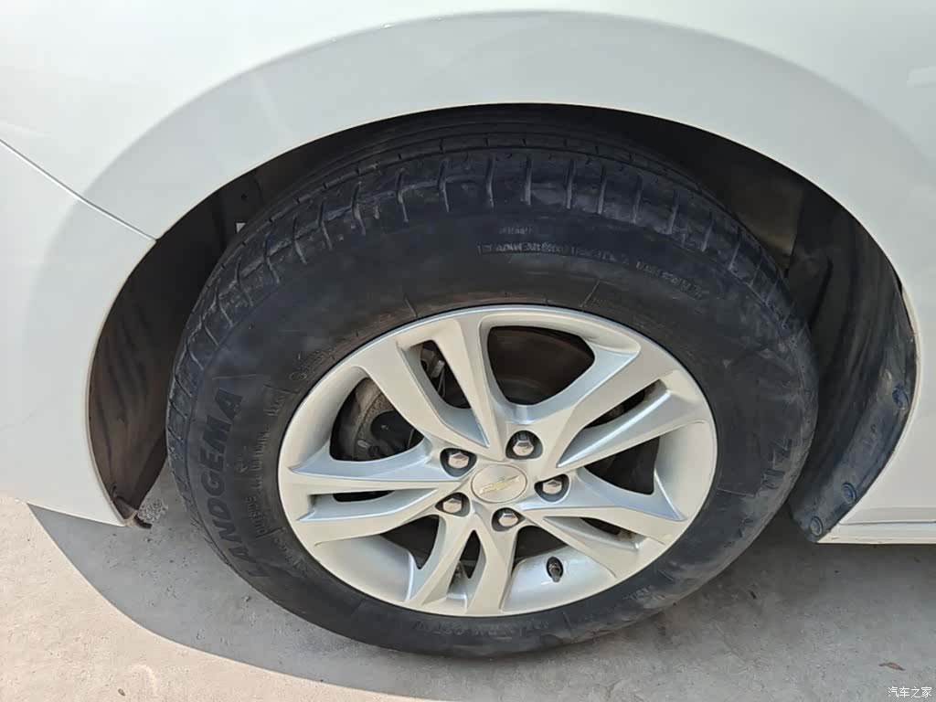 Chevrolet 320, 2018 23