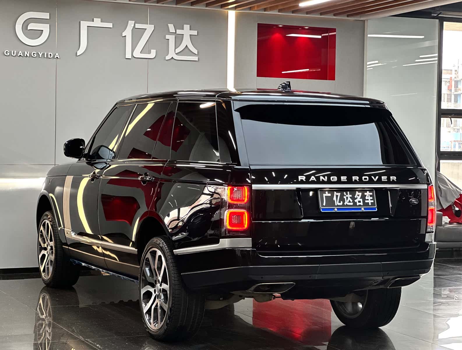Land Rover Range Rover, 2022 28