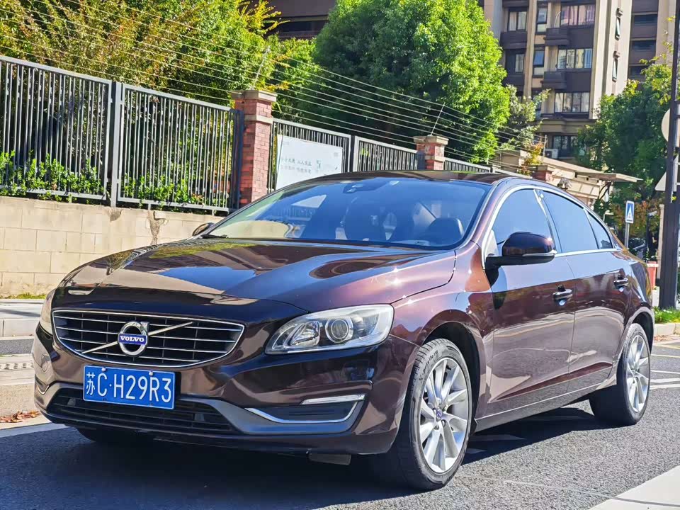 Volvo S60