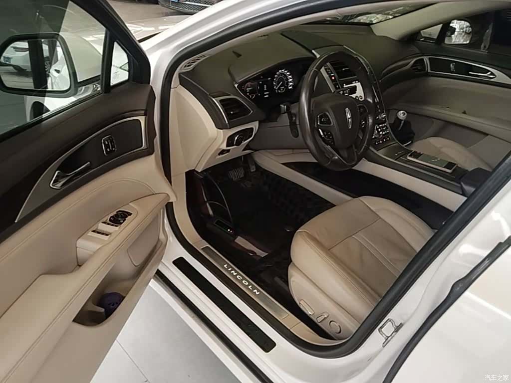 Lincoln MKZ, 2018 16