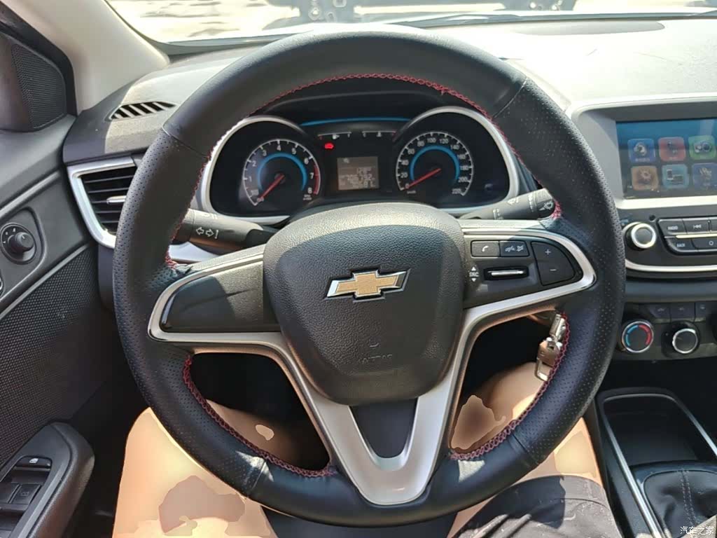 Chevrolet 320, 2018 11
