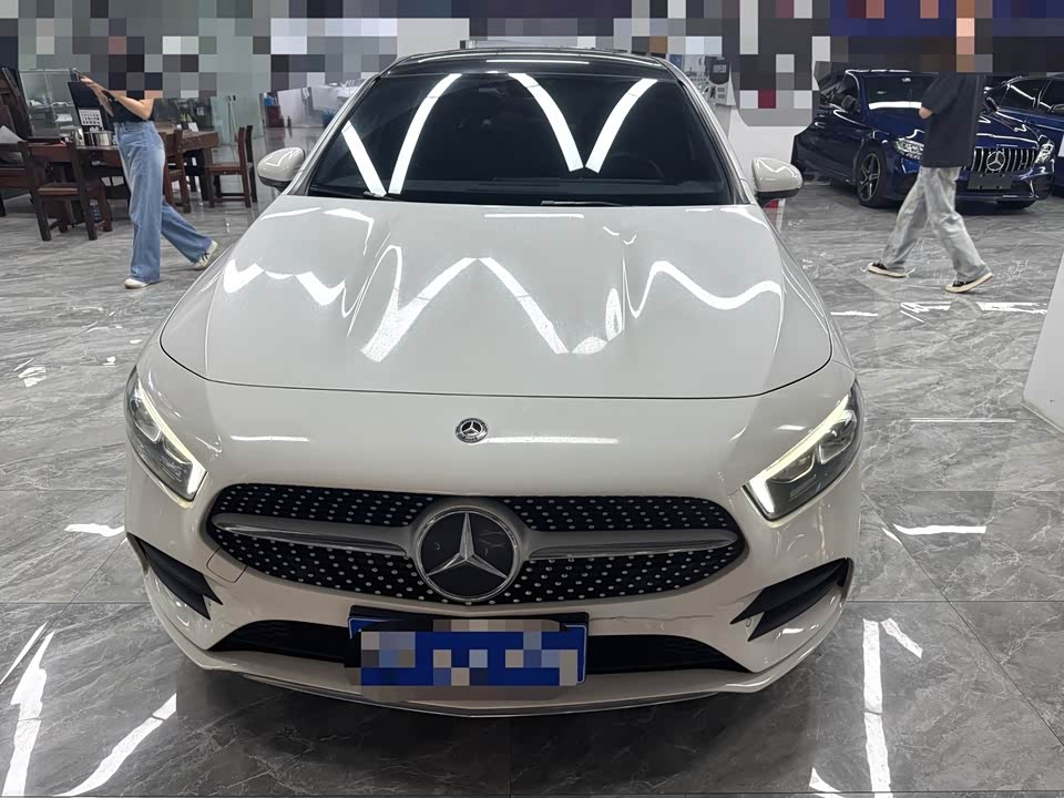 Mercedes-Benz Class A Mercedes-Benz Class A