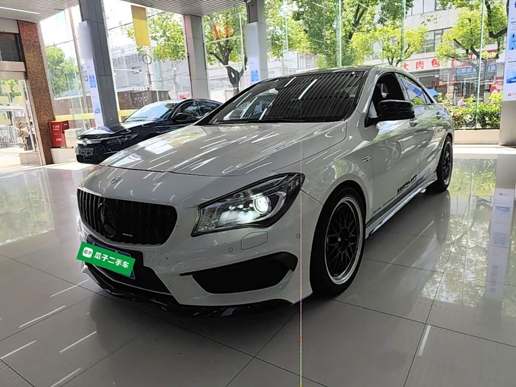 Mercedes-Benz CLA AMG
