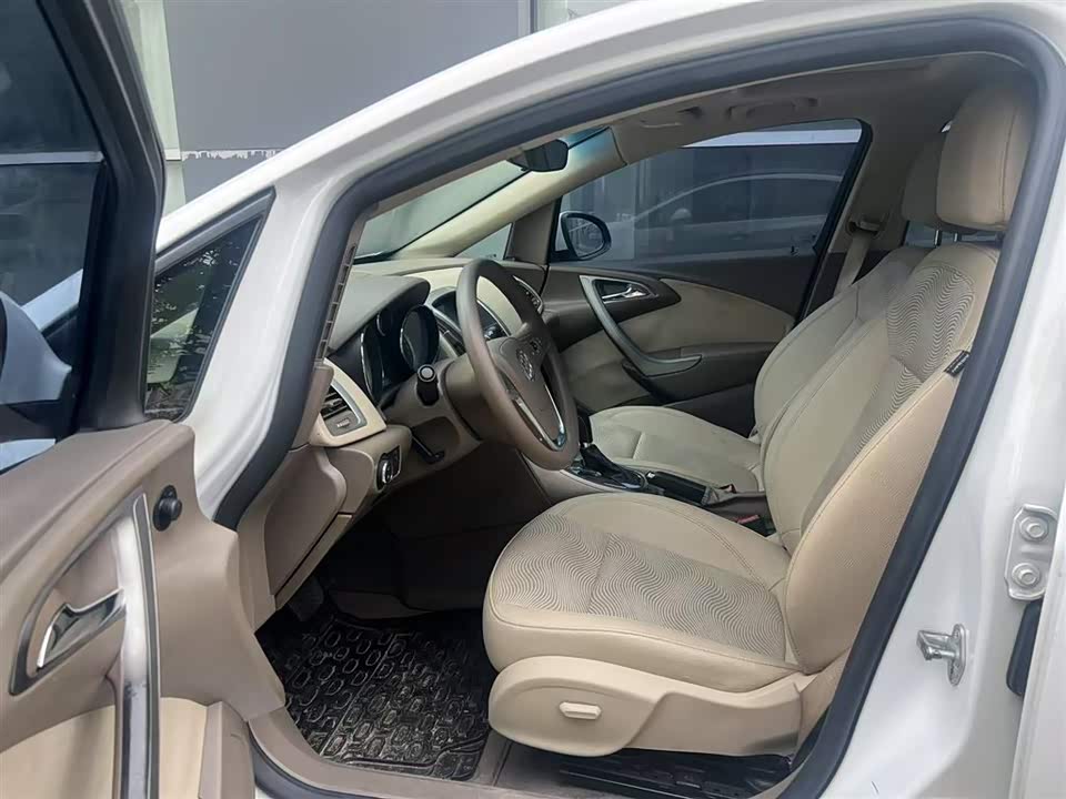 Buick Yinglang Buick Yinglang
