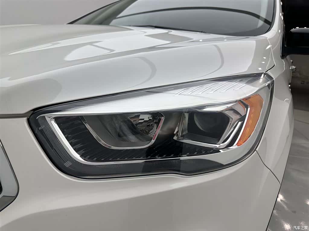 Ford Kuga, 2020 28