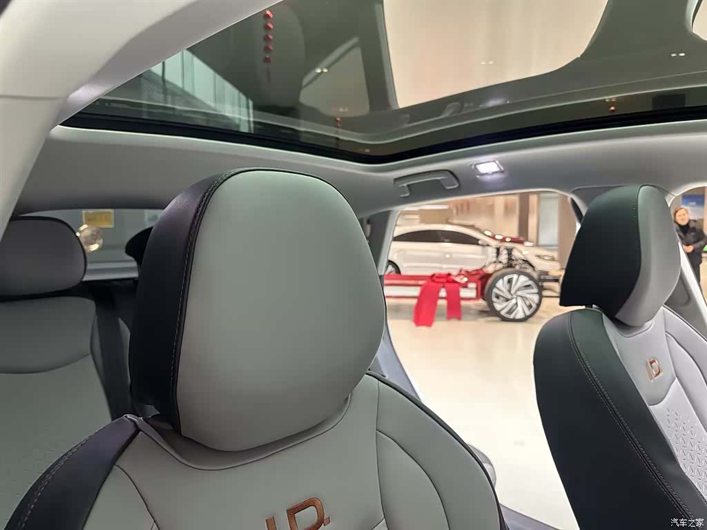Volkswagen ID.7, 2026 15