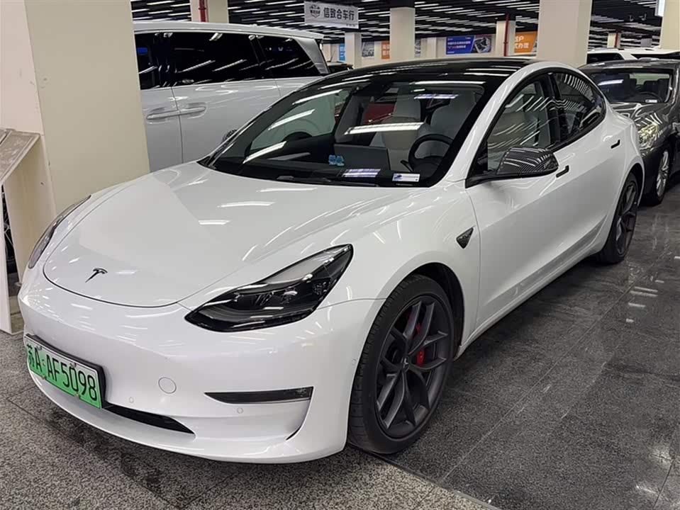 Tesla Model 3 Tesla Model 3