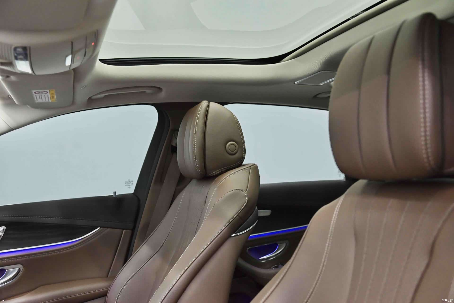 Mercedes-Benz E-Class, 2022 9