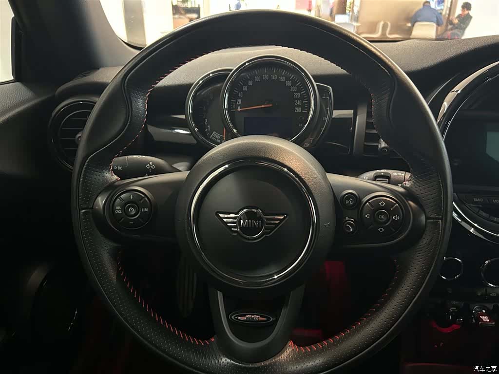 Mini Cooper, 2020 все фото