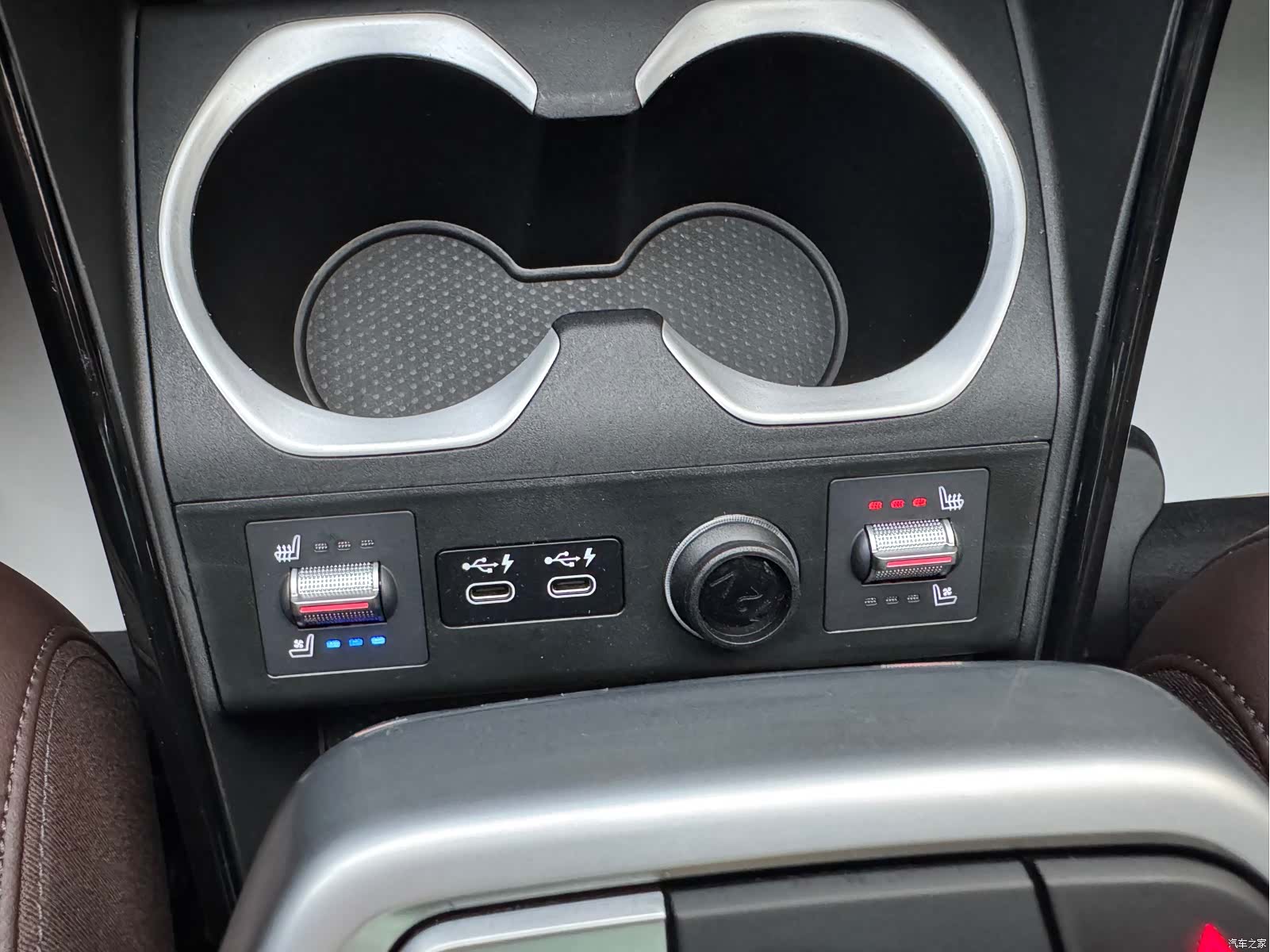 BMW X1, 2023 11