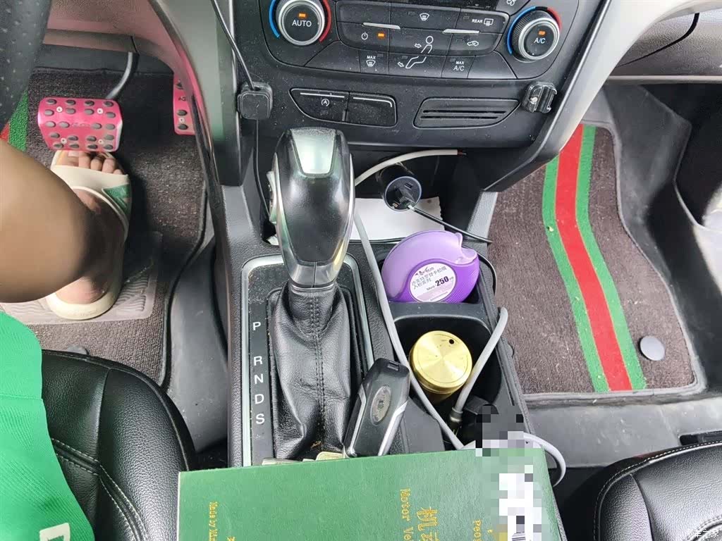 Ford Kuga, 2018 15