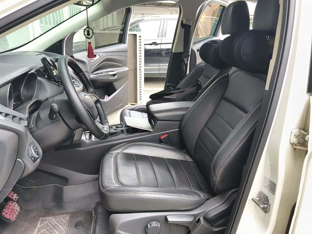 Ford Kuga, 2018 16