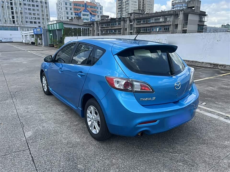 Mazda 3 star Cheng Mazda 3 star Cheng