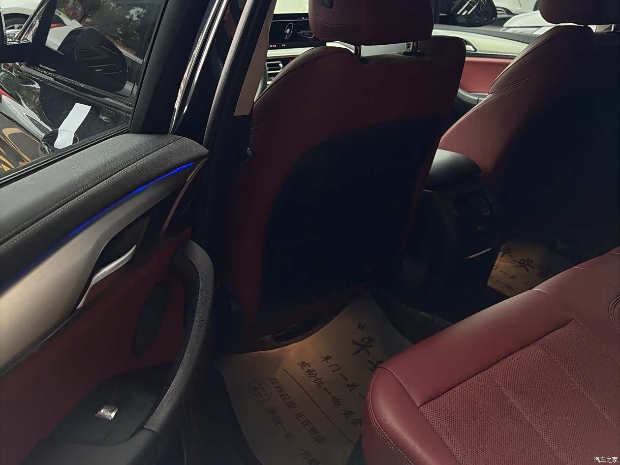 BMW X4, 2023 все фото