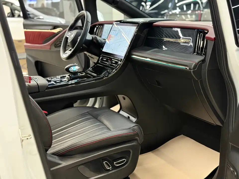 Trumpchi Trumpchi M8