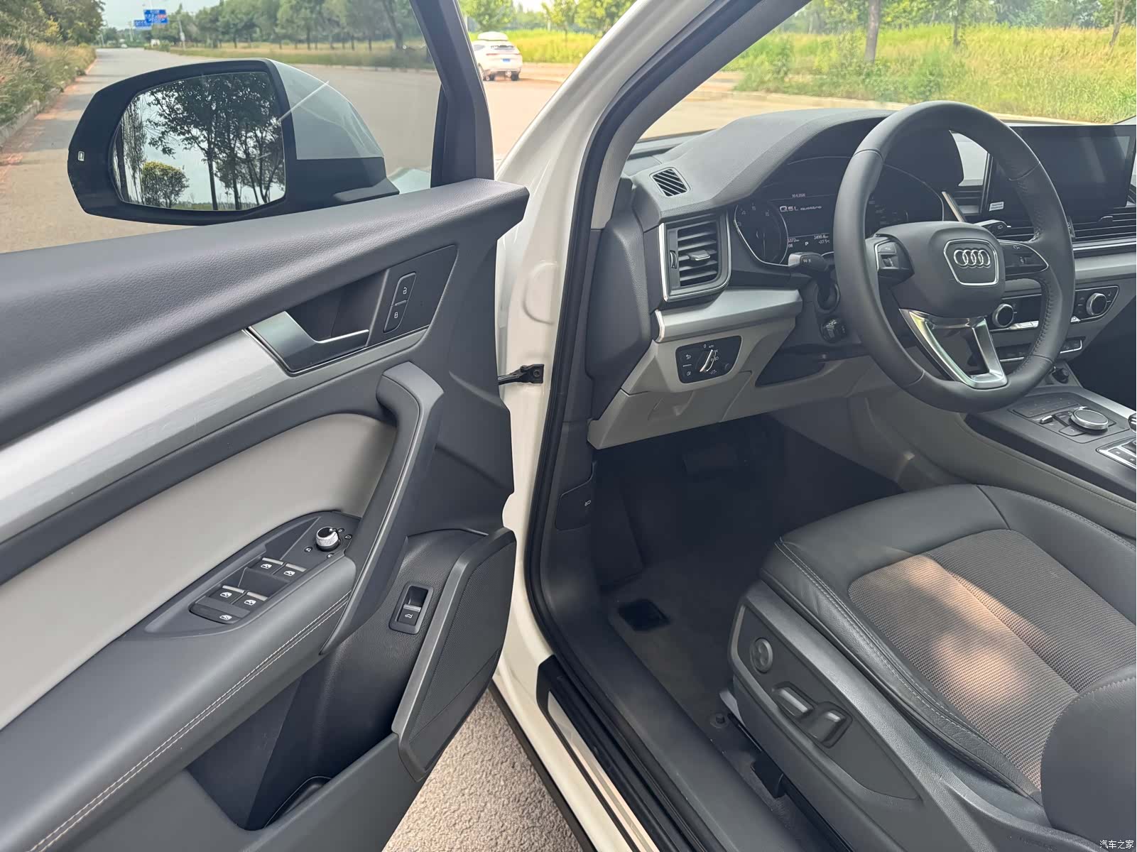 Audi Q5L, 2021 24